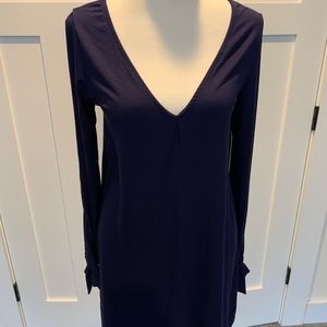 Lulu’s mini dark blue mini dress